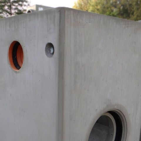 Vierkante putten header